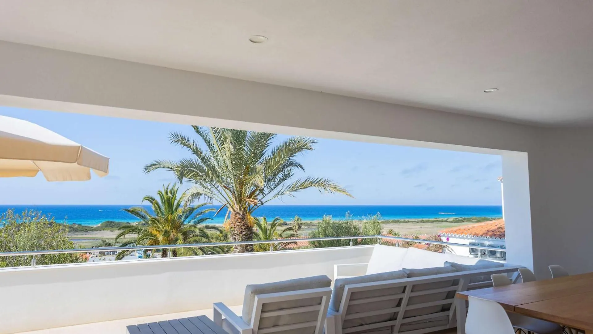 Ferienhaus Villa Calina Prime Location Sea Views Son Bou