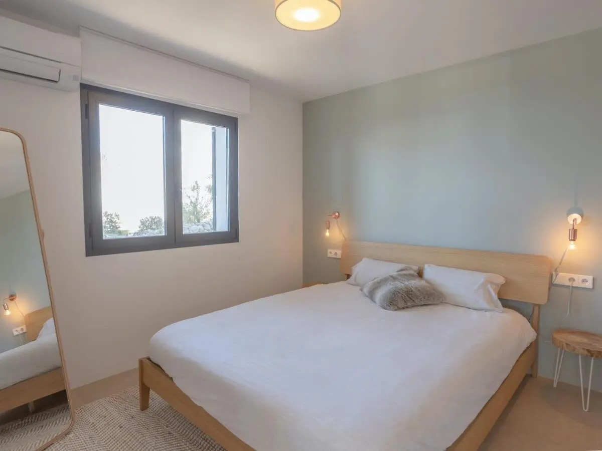 Villa Calina Prime Location Sea Views Son Bou